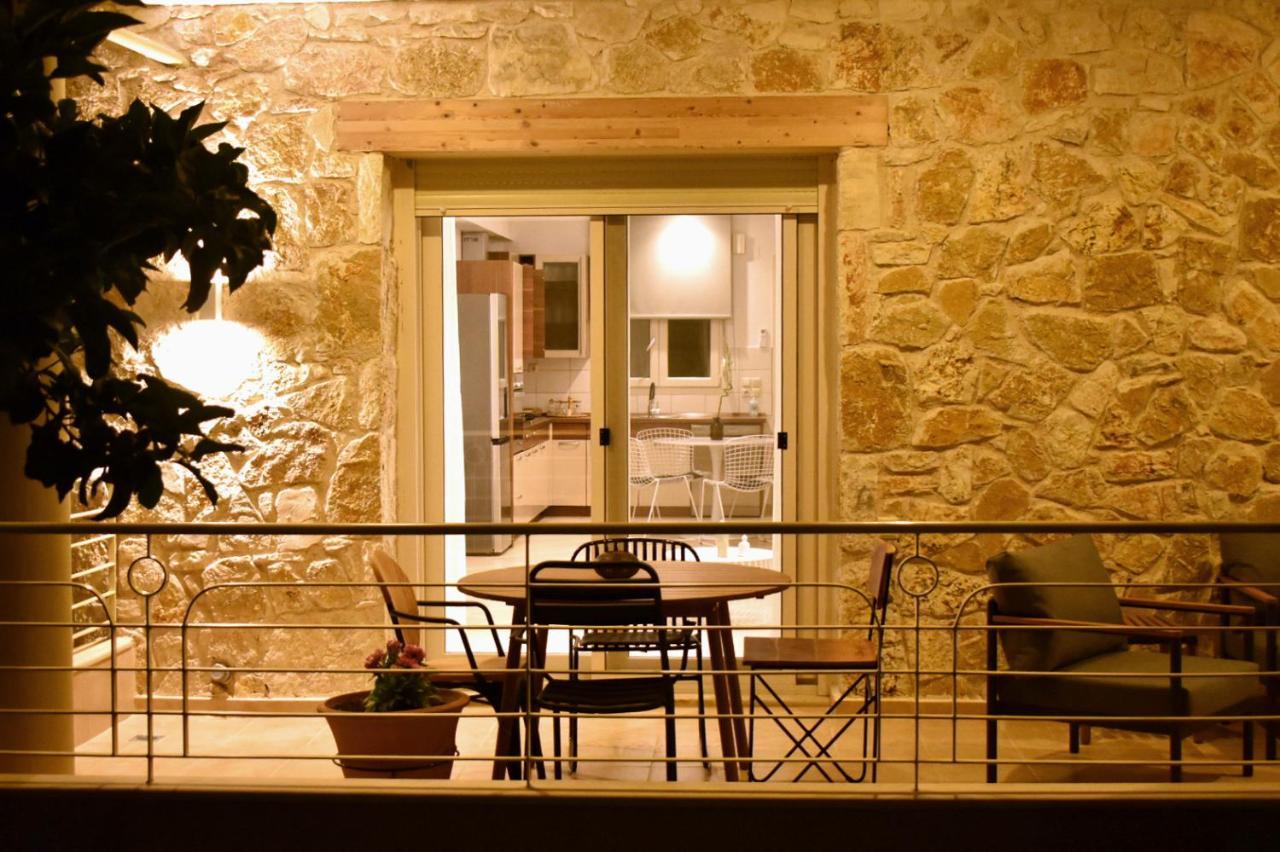 Gallery Suites Parga Esterno foto