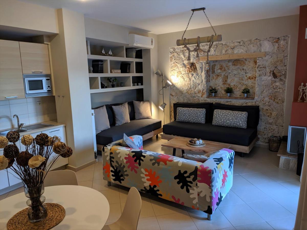 Gallery Suites Parga Esterno foto
