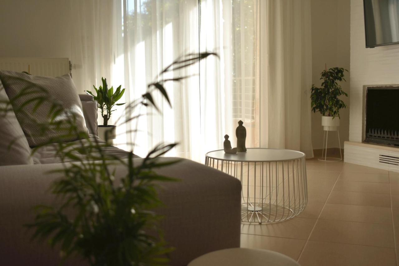 Gallery Suites Parga Esterno foto