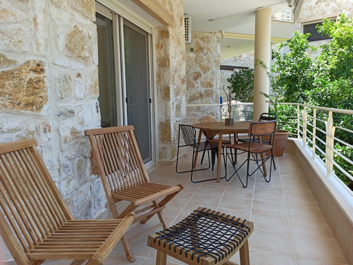 Gallery Suites Parga Esterno foto